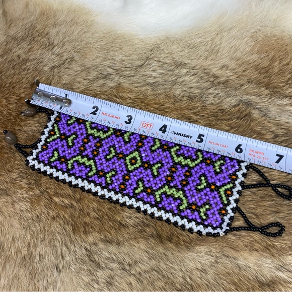 Fine Beaded Necklace Tarditional/ Native Design Handcrafted Beadwork Aztec - Picture 2 of 3